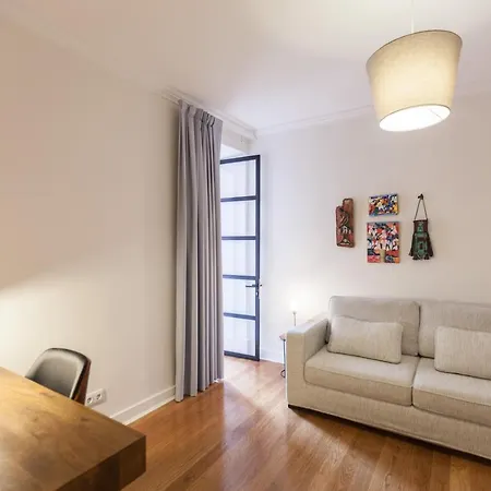 Flh Gulbenkian Fantastic With Balcony * Lisboa