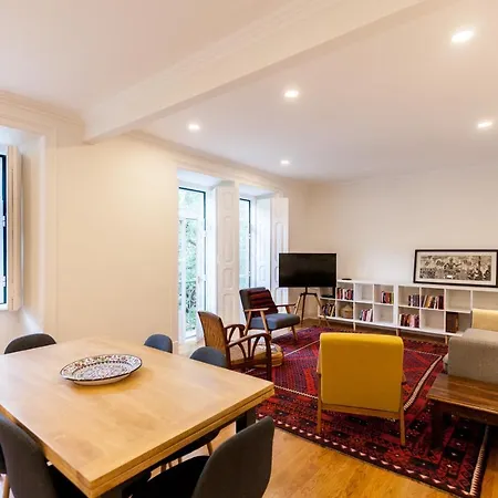 Flh Gulbenkian Fantastic With Balcony Lisboa