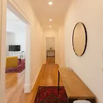 Flh Gulbenkian Fantastic With Balcony Apartment