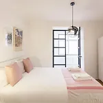Apartment Flh Gulbenkian Fantastic With Balcony *